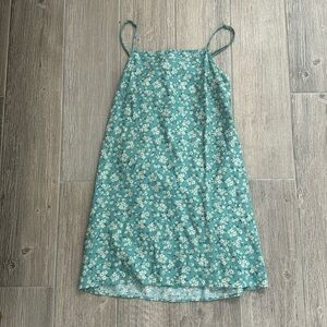 super cute size L green floral sundress from American Eagle